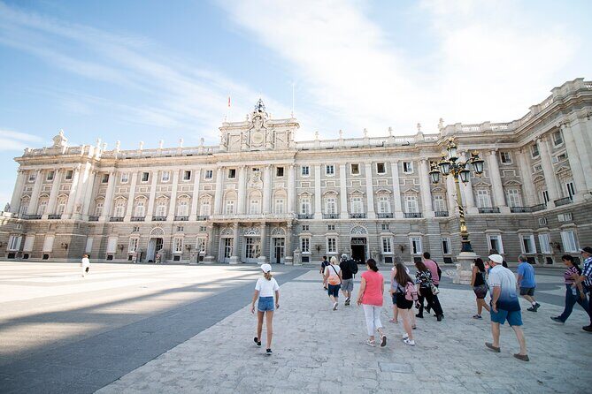 Madrid Royal Palace & Retiro Park Tour with Optional Tapas - What Does the Price Get You?