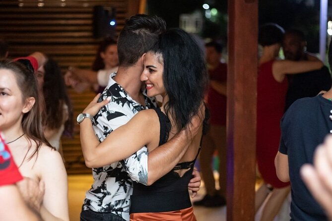 madrid-salsa-lovers-dance-experience