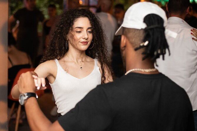 madrid-salsa-lovers-dance-experience