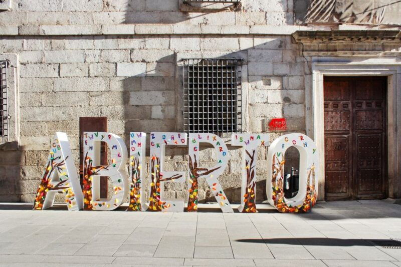 madrid-segovia-and-toledo-tour-alcazar-and-cathedral