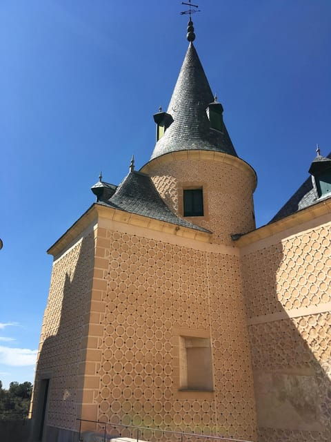 madrid-segovia-castle-with-high-speed-train-tickets