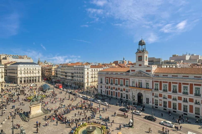 Madrid: Small-group historical walking tour - A Closer Look at the Highlights