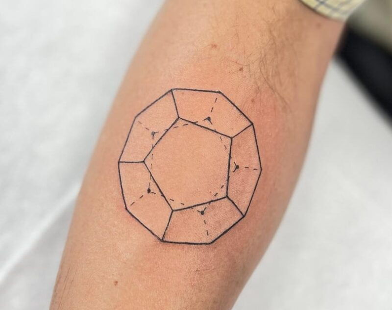 madrid-small-tattoo-in-a-professional-studio