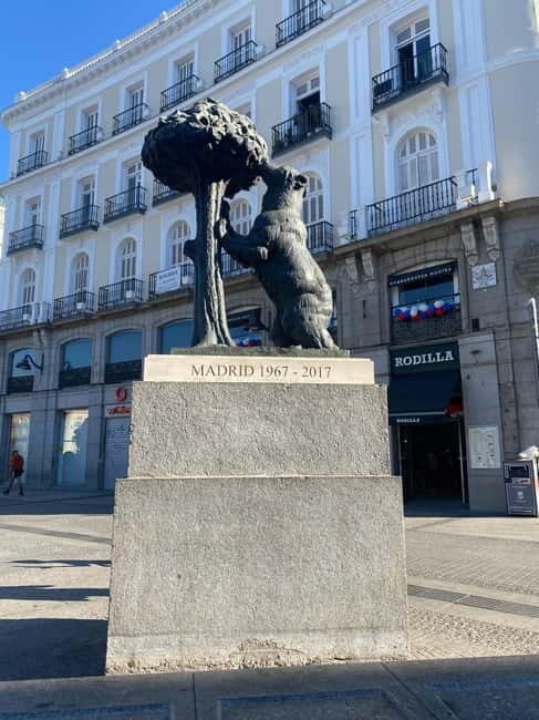 Madrid: stroll through the Austrias neighborhood option visit Prado Museum - An Introduction to Madrid’s Austrias Neighborhood