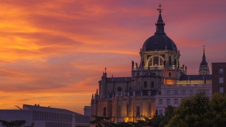 madrid-sunset-walking-tour-with-optional-flamenco-show