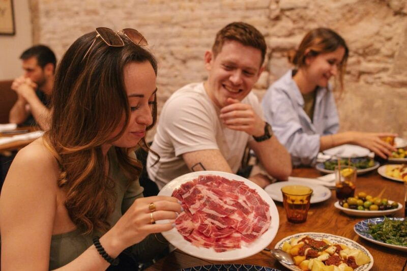 madrid-tapas-dinner-party-food-tour-with-guide
