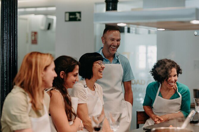 Madrid Tapas & Paella Cooking Experience with Local Market Visit - Who Will Love This Tour?
