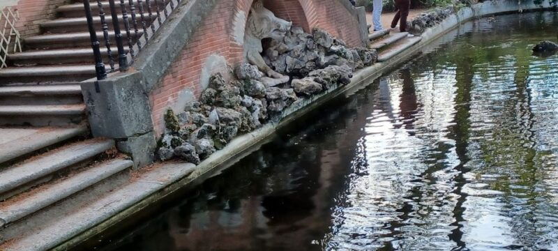 madrid-the-capricho-park-tour