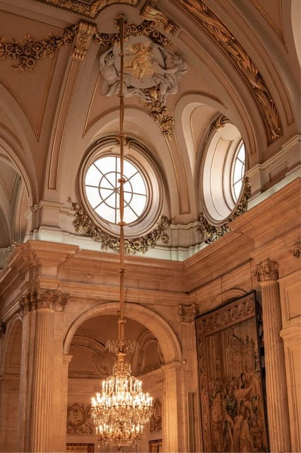 madrid-the-royal-palace-skip-the-line-guided-tour