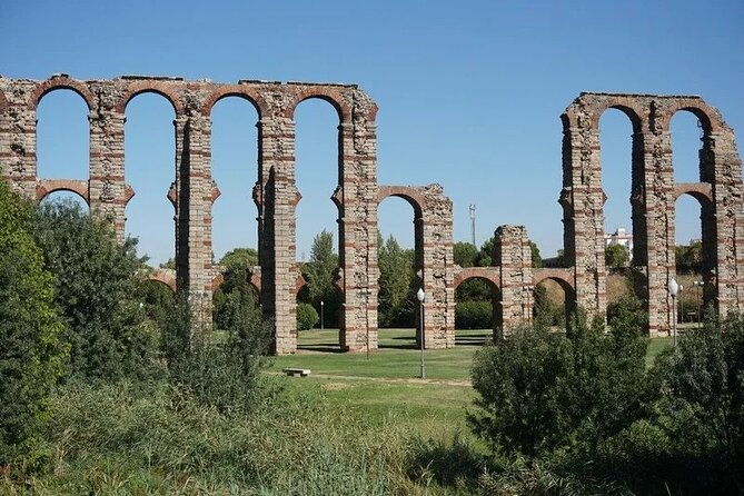 madrid-to-lisbon-day-trip-up-to-2-stops-toledo-and-merida