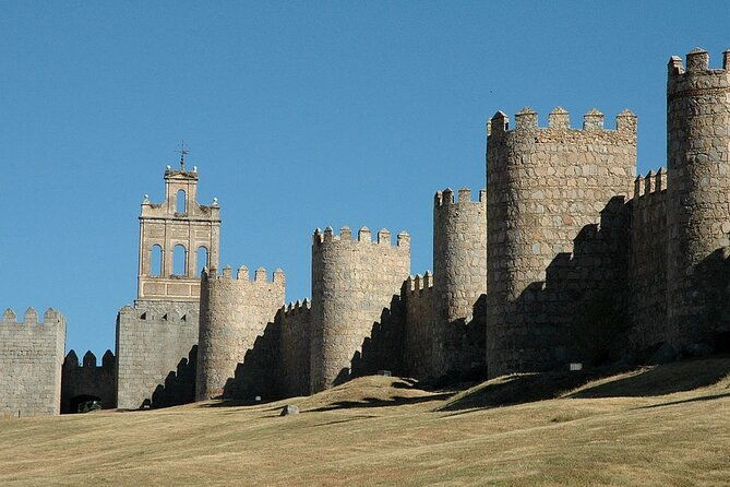 madrid-to-porto-day-trip-up-to-2-stops-avila-and-salamanca