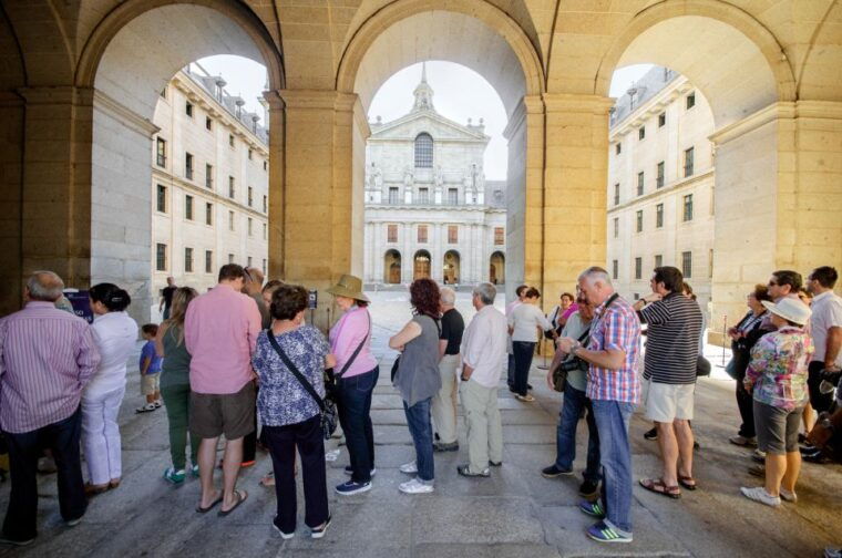madrid-toledo-and-el-escorial-full-day-coach-tour