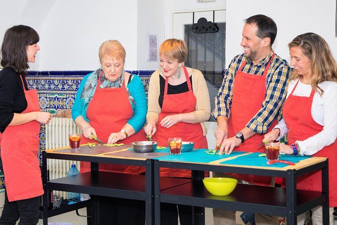 Madrid Traditional Paella & Wine Tasting Cooking Class - Key Points