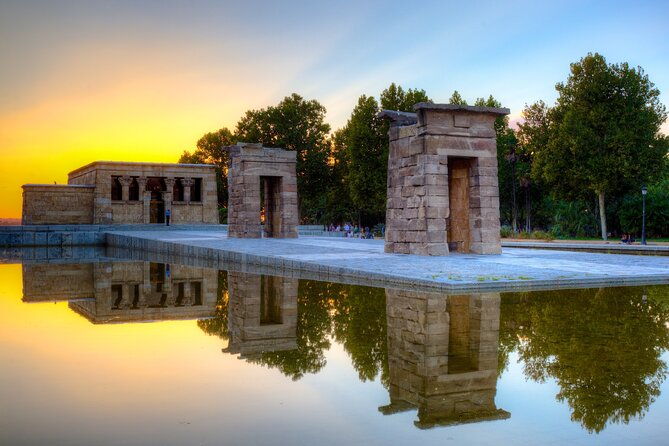 madrid-vip-royal-palace-cathedral-with-tickets-hotel-pickup-3