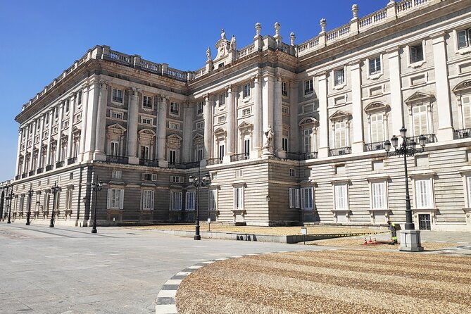 madrid-walking-private-tour-with-royal-palace-prado-museum