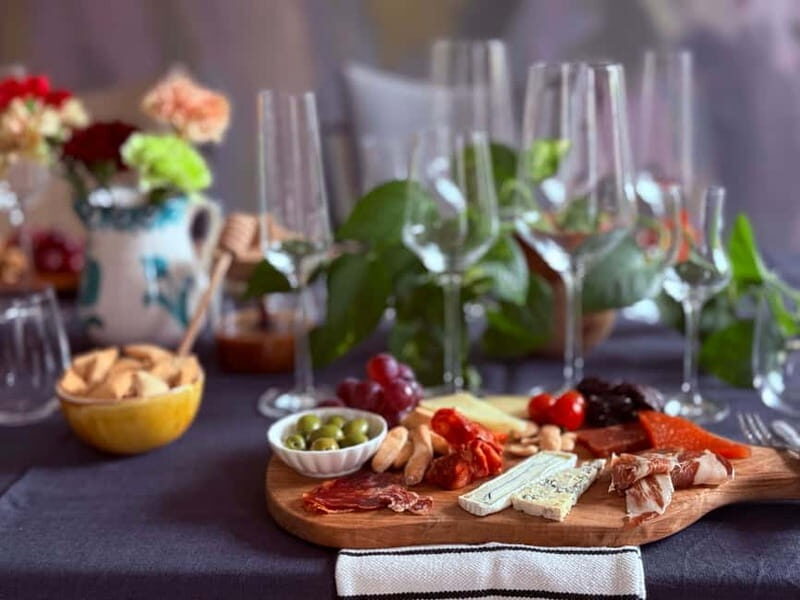 Madrid: Wines & Wonders - A Tasting in a Private Gallery - The Curated Wine Tasting