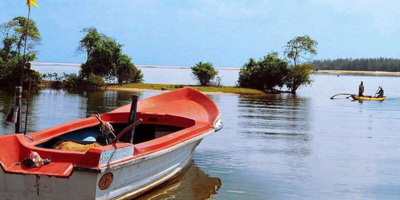 madu-river-boat-tour-scenic-madu-ganga-boat-safari