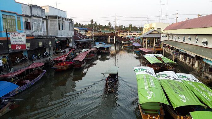 Mae Klong Railway, Amphawa Floating Market Day Tour from Bangkok - Key Points