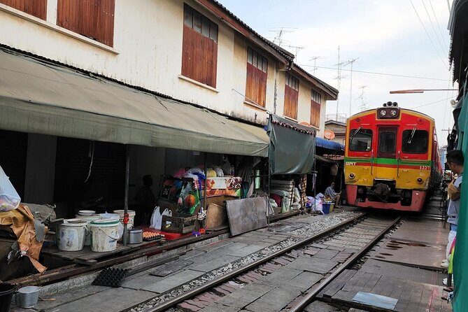 Mae Klong Railway, Amphawa Floating Market Day Tour from Bangkok - Who Would Love This Tour?
