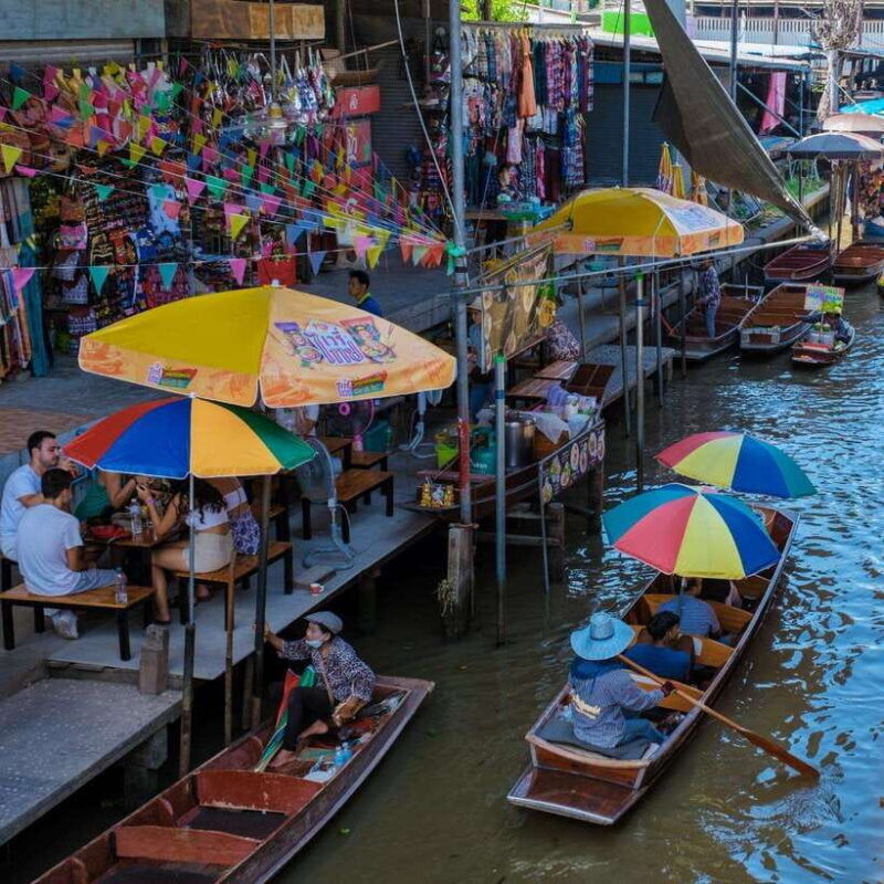 maeklong-railway-market-floating-market-and-salt-lake-tour