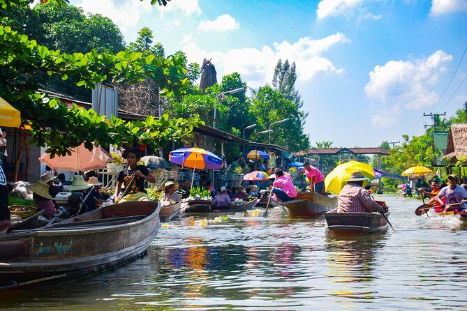 Maeklong Railway Market, Tha Kha Floating Market And The Hidden Gems - Discovering the Maeklong Railway Market