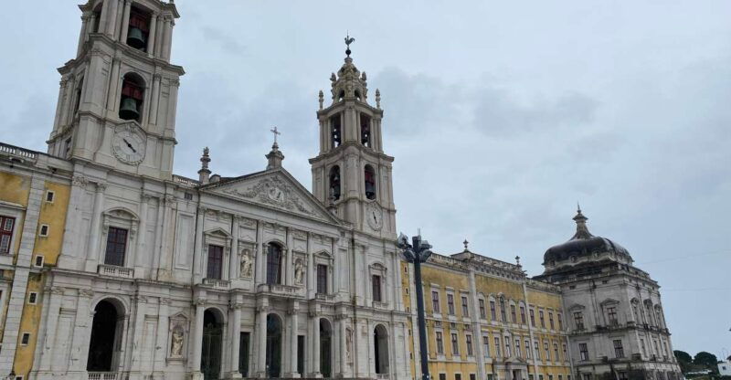 mafra-ericeira-queluz-full-day-private-transport