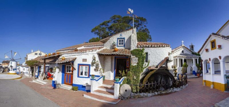 Mafra: From the Palace to the Ocean 2 Typical Villages and Ericeira - An In-Depth Look at the Tour