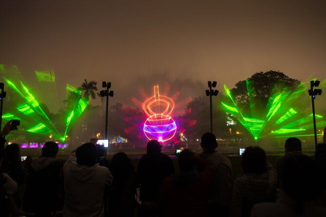 magic-fountains-park-barranco-tour-by-night-small-group