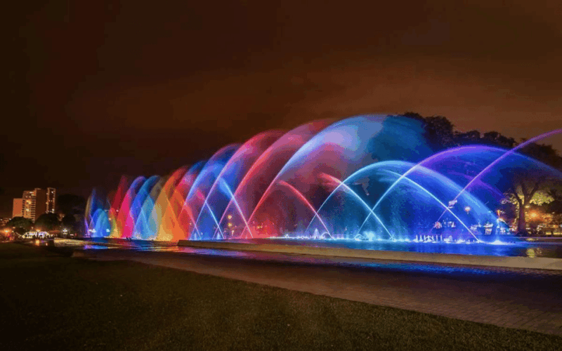 magic-fountains-park-light-show-bohemian-barranco-tour