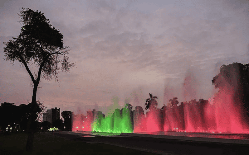 magic-fountains-park-light-show-bohemian-barranco-tour