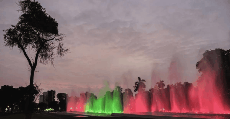 magic-fountains-park-light-show-bohemian-barranco-tour