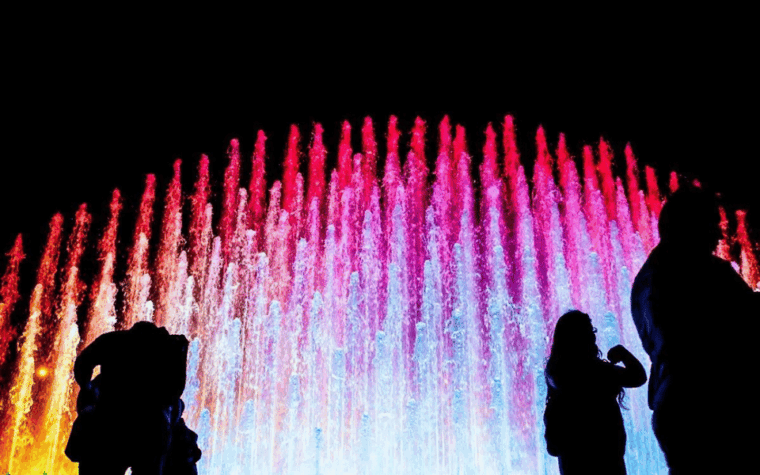 magic-fountains-park-light-show-bohemian-barranco-tour