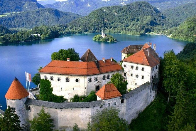 magic-lake-bled-charming-ljubljana-from-trieste