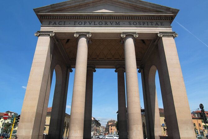 magic-navigli-quest-experience-in-milan-2