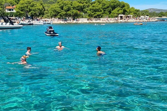 magic-private-boat-tour-from-split