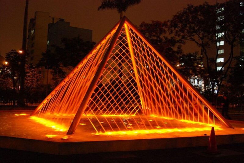 magic-water-circuit-illuminated-water-show