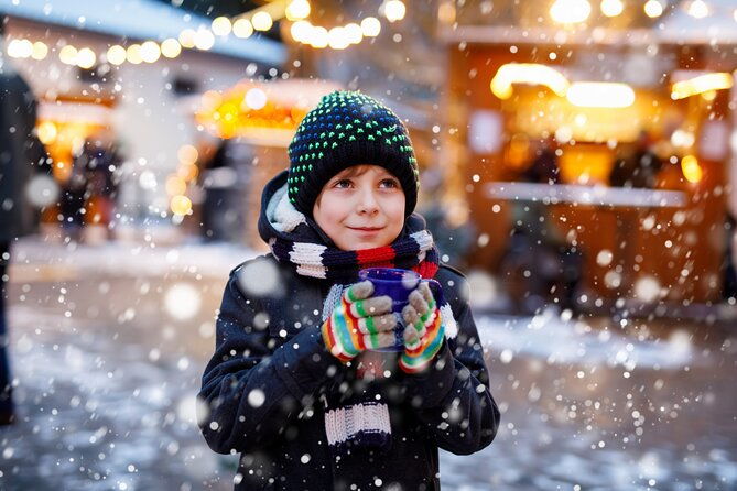 magical-christmas-atmosphere-of-frankfurt-walking-tour