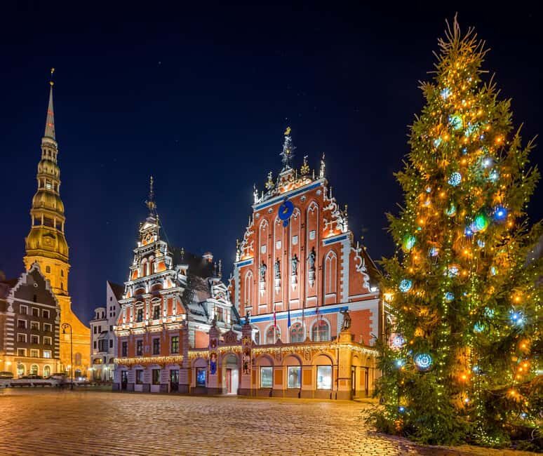 Magical Christmas Private Journey in eský Krumlov - An In-Depth Look at the Tour