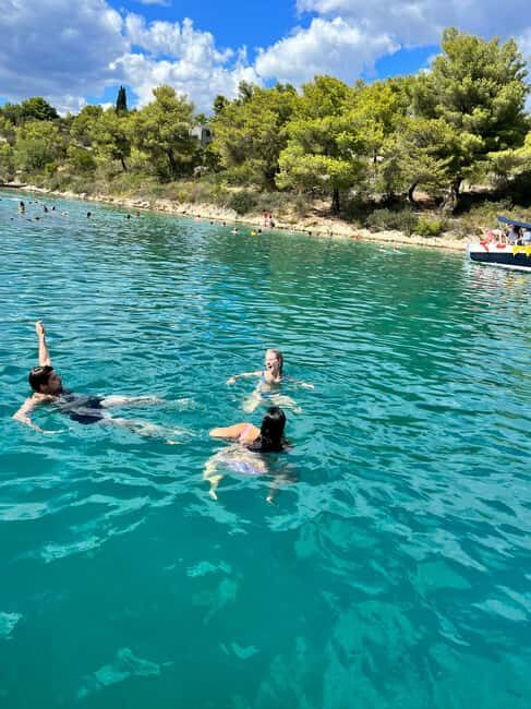 Magnific blue lagoon, speed boat water, wine&towels included - Things to Keep in Mind