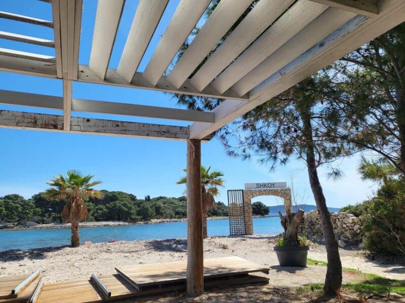 Magnific blue lagoon,speed boat towels included - Whats Included & Whats Not