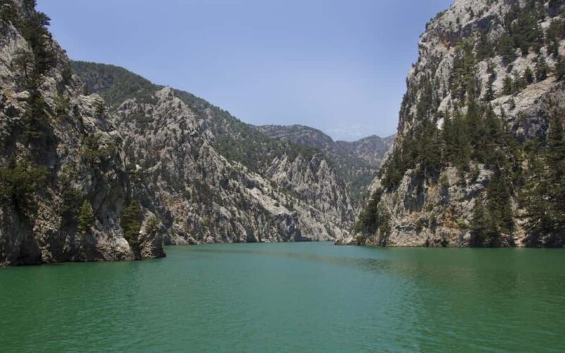 Magnificent Combo: Cabrio Safari and Green Canyon Boat Tour - An Up-Close Look at the Itinerary
