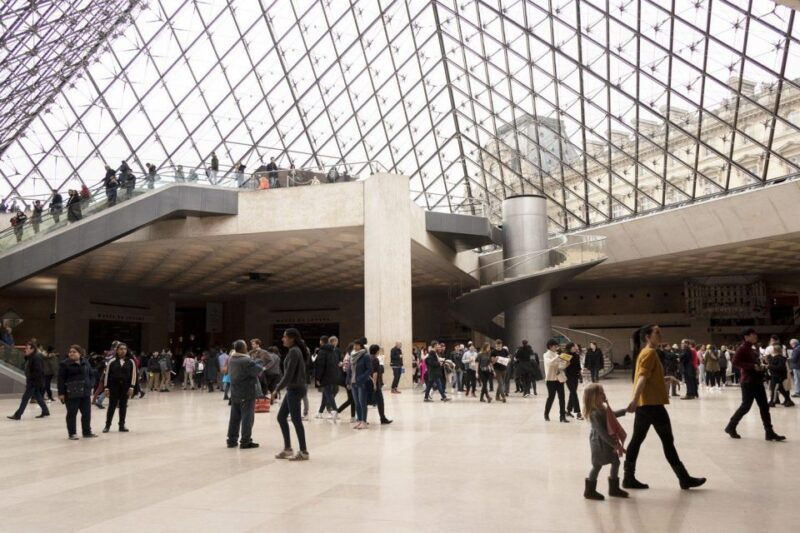 magnificent-tour-of-the-louvre-mona-lisa-pass
