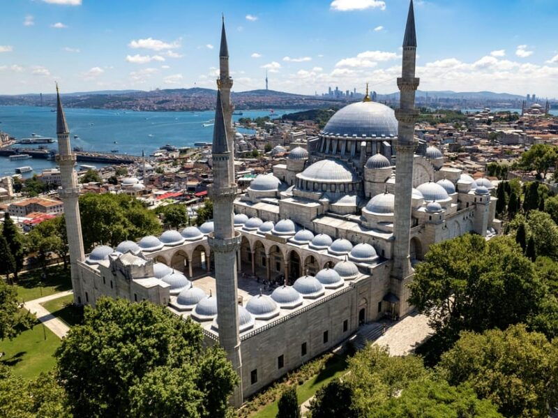 magnificient-mosques-of-istanbul