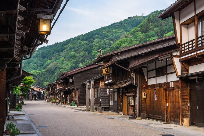 magome-tsumago-nakasendo-trail-day-hike-with-government-licensed-guide