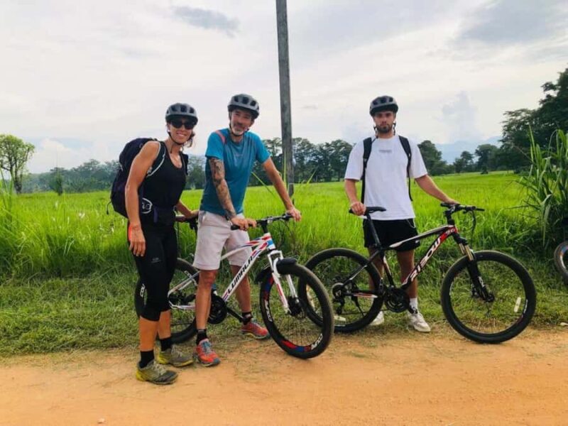 Mahiyanganaya: Guided Cycling Tour with Hotel Pickup - Analyzing the Value