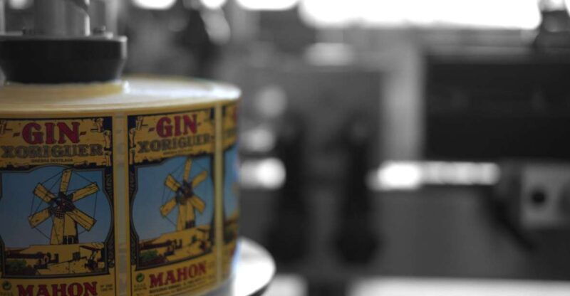 mahon-gin-distillery-tour-with-tasting-appetizers