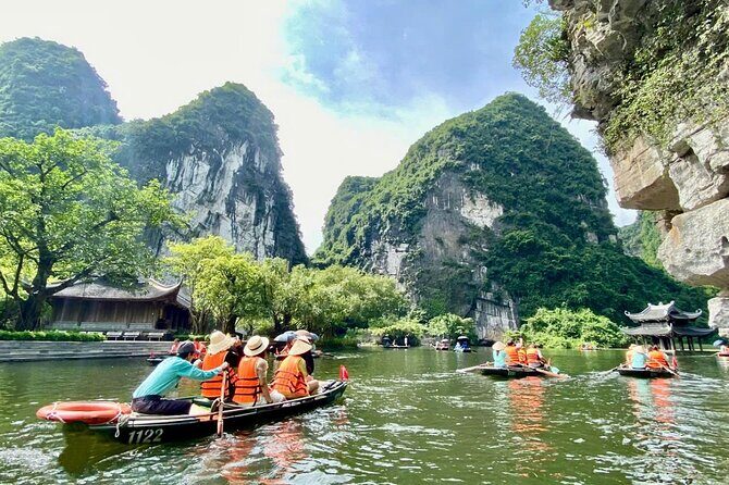Mai Chau Valley-Pu Luong Reserve -Ninh Binh Adventure Tour 5D4N - FAQs About the Mai Chau Valley-Pu Luong-Ninh Binh Tour