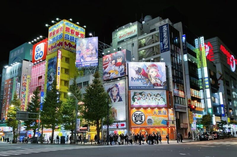 maid-cafe-tour-by-former-maid-cafe-manager