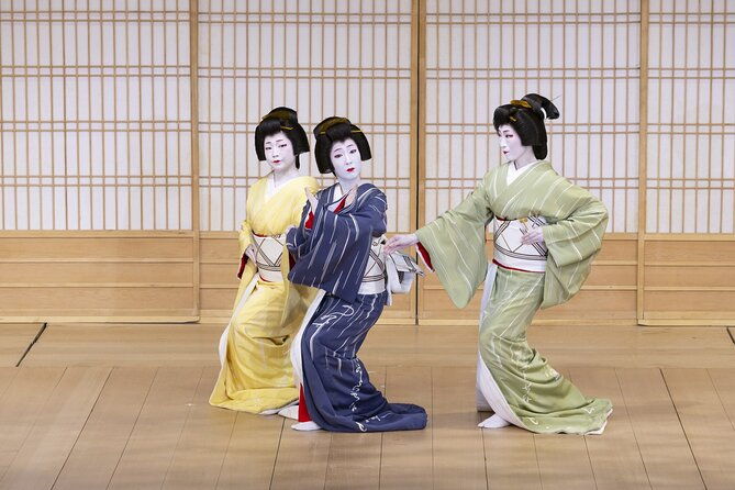 maiko-dance-show-and-kinkakuji-temple-walking-tour
