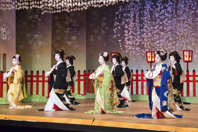 maiko-dance-show-and-kinkakuji-temple-walking-tour
